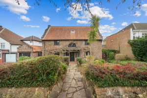 Photo 16- click for photo gallery